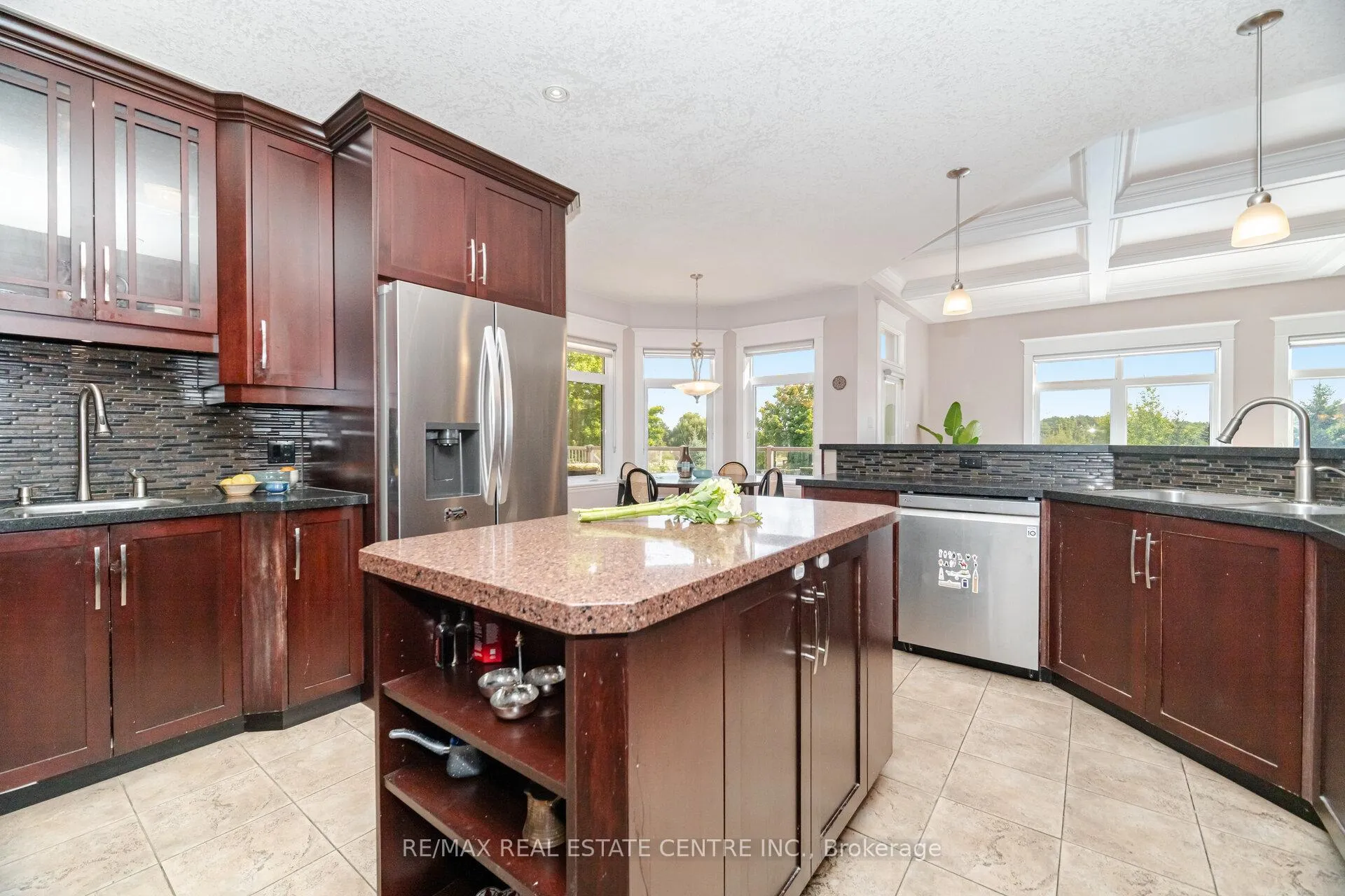 Photo 17 of 86 Canters Close, Kitchener — HOMEH