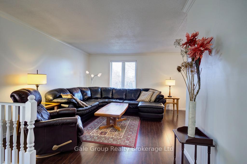 Photo 11 of 128 Sympatica Crescent, Brant, Brantford Twp — HOMEH