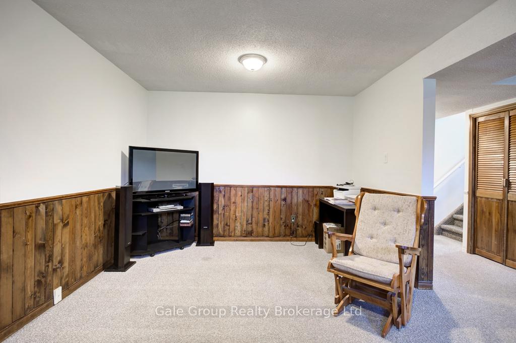Photo 15 of 128 Sympatica Crescent, Brant, Brantford Twp — HOMEH