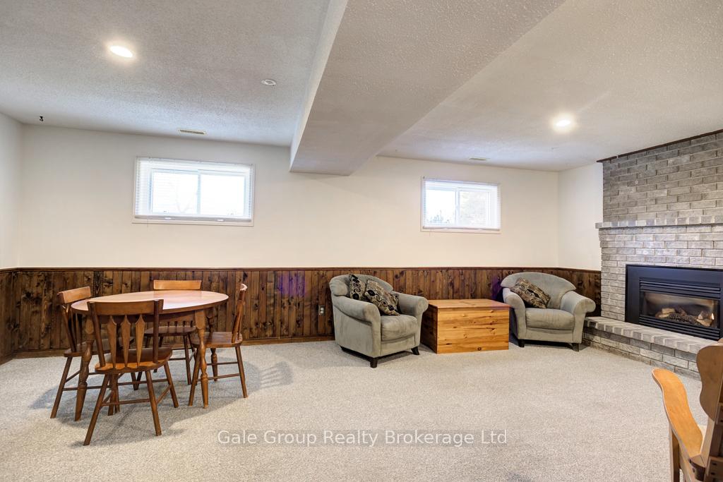 Photo 18 of 128 Sympatica Crescent, Brant, Brantford Twp — HOMEH