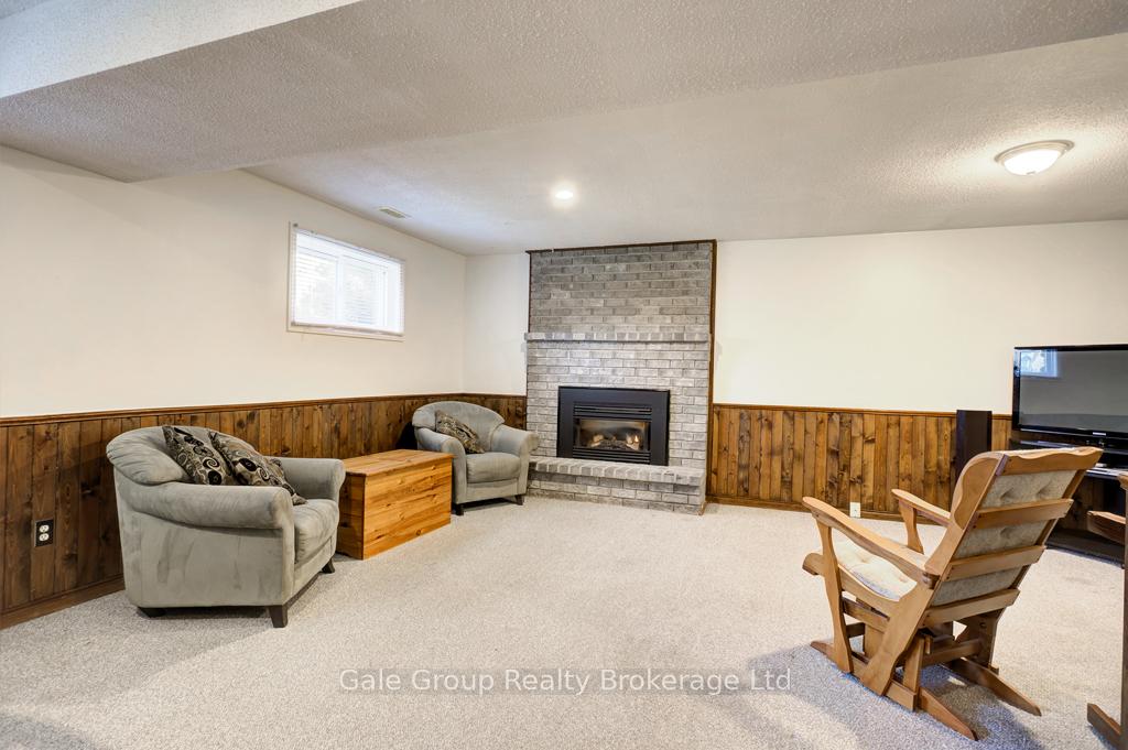 Photo 19 of 128 Sympatica Crescent, Brant, Brantford Twp — HOMEH