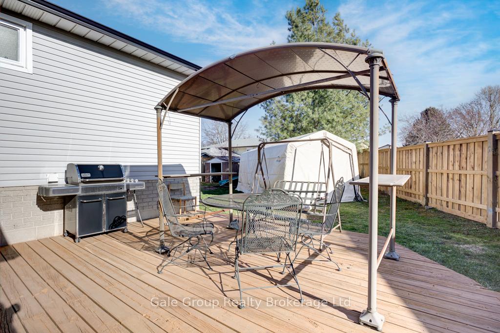 Photo 22 of 128 Sympatica Crescent, Brant, Brantford Twp — HOMEH