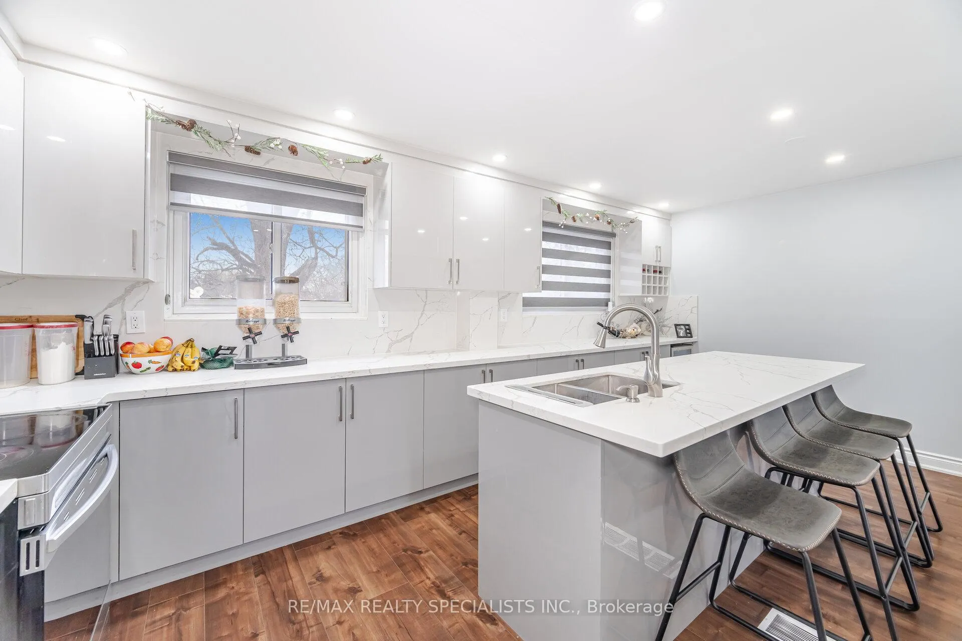 Photo 15 of 32 Newstead Crescent, Brampton, Madoc — HOMEH