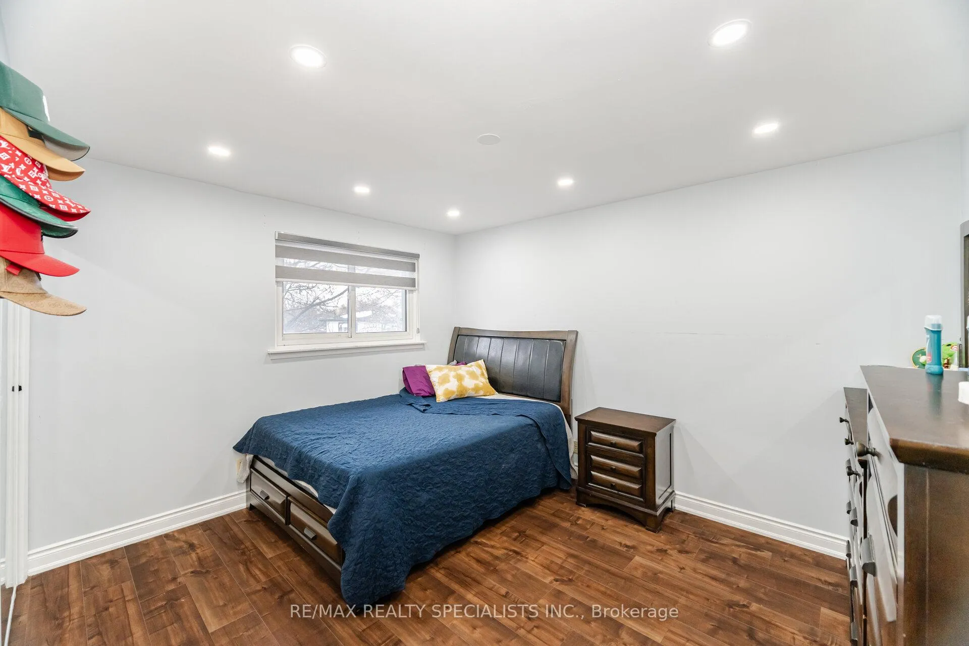 Photo 22 of 32 Newstead Crescent, Brampton, Madoc — HOMEH