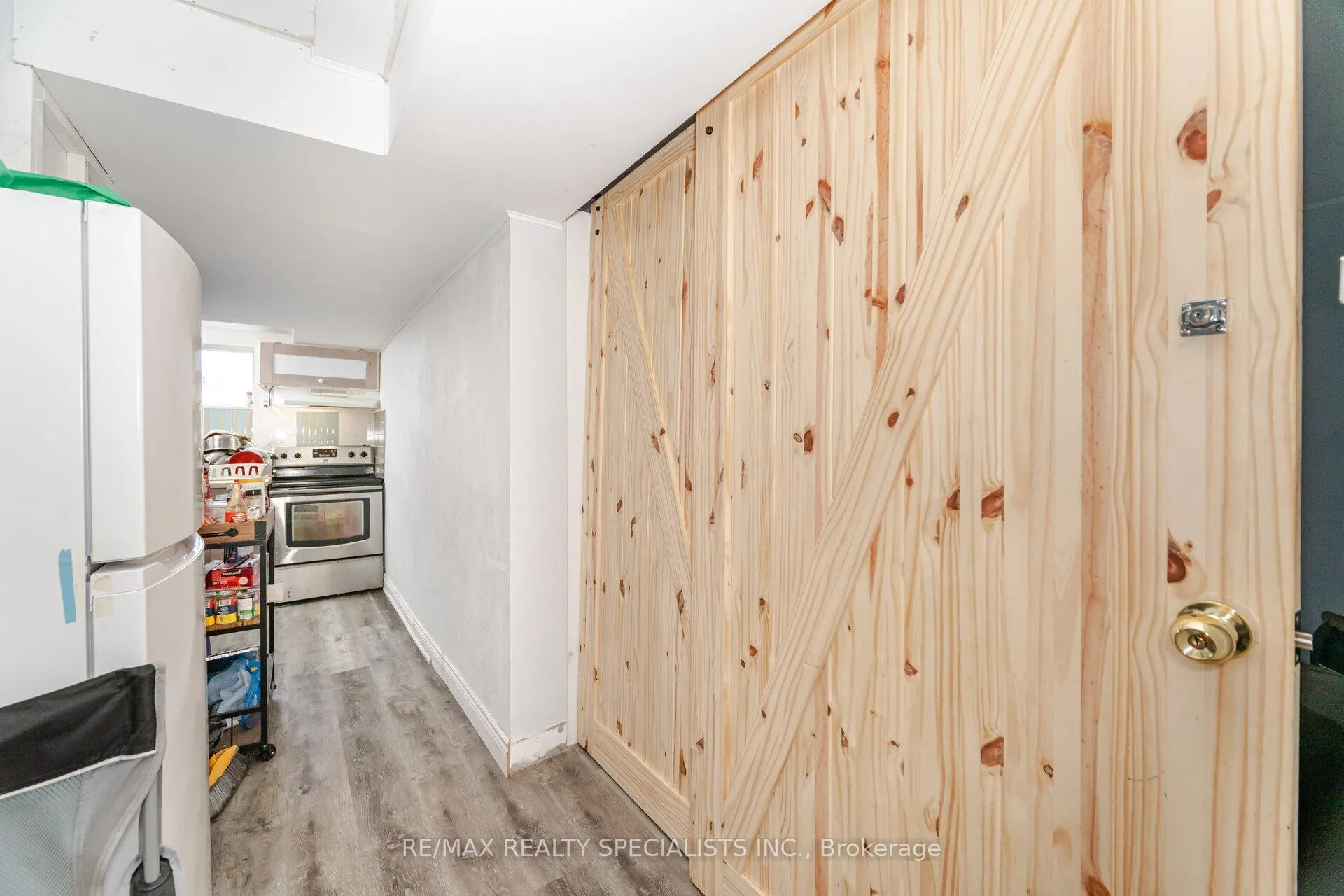 Photo 38 of 32 Newstead Crescent, Brampton, Madoc — HOMEH
