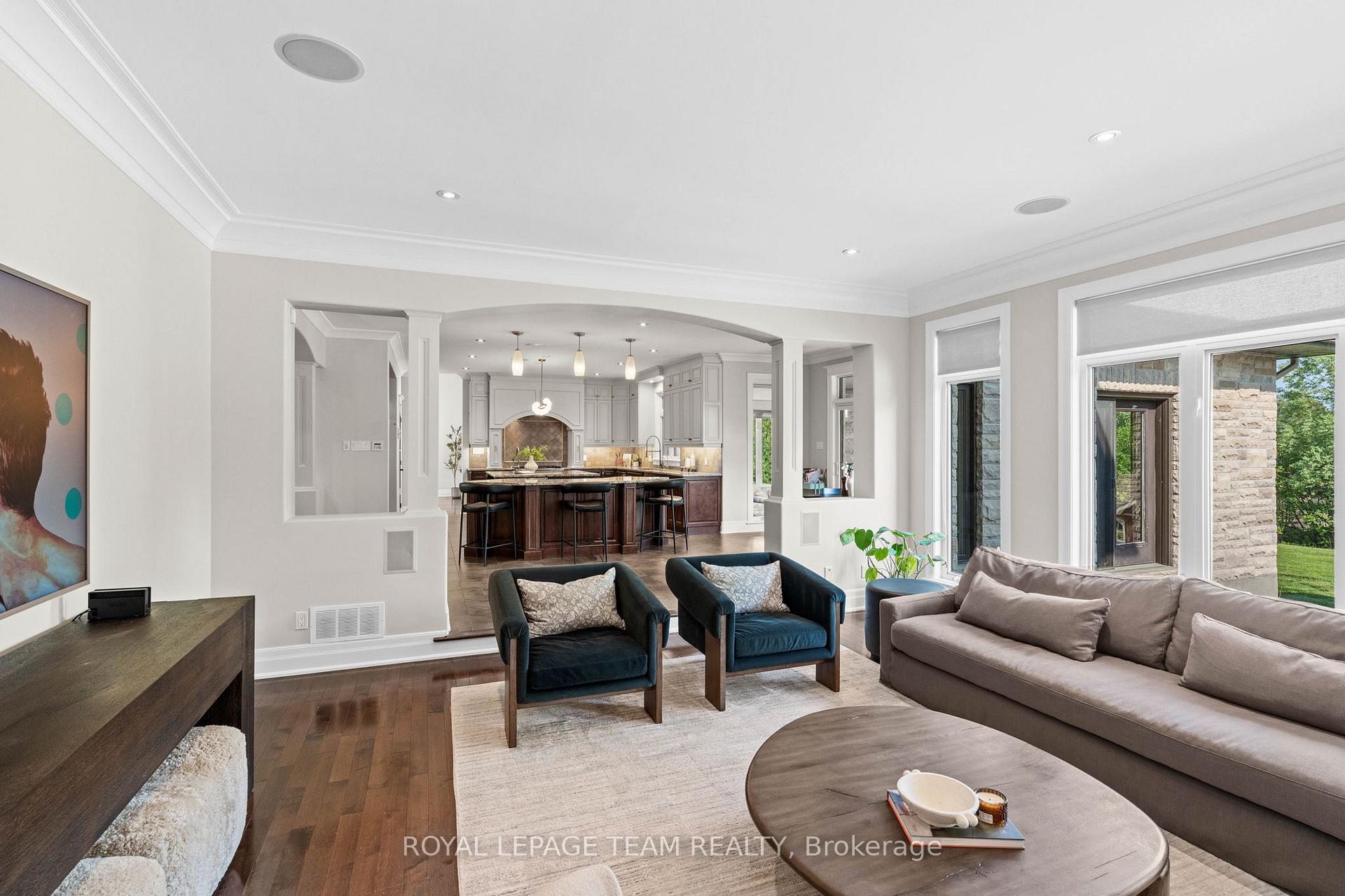 Photo 18 of 6132 Pebblewoods Drive, Ottawa, Greely — HOMEH