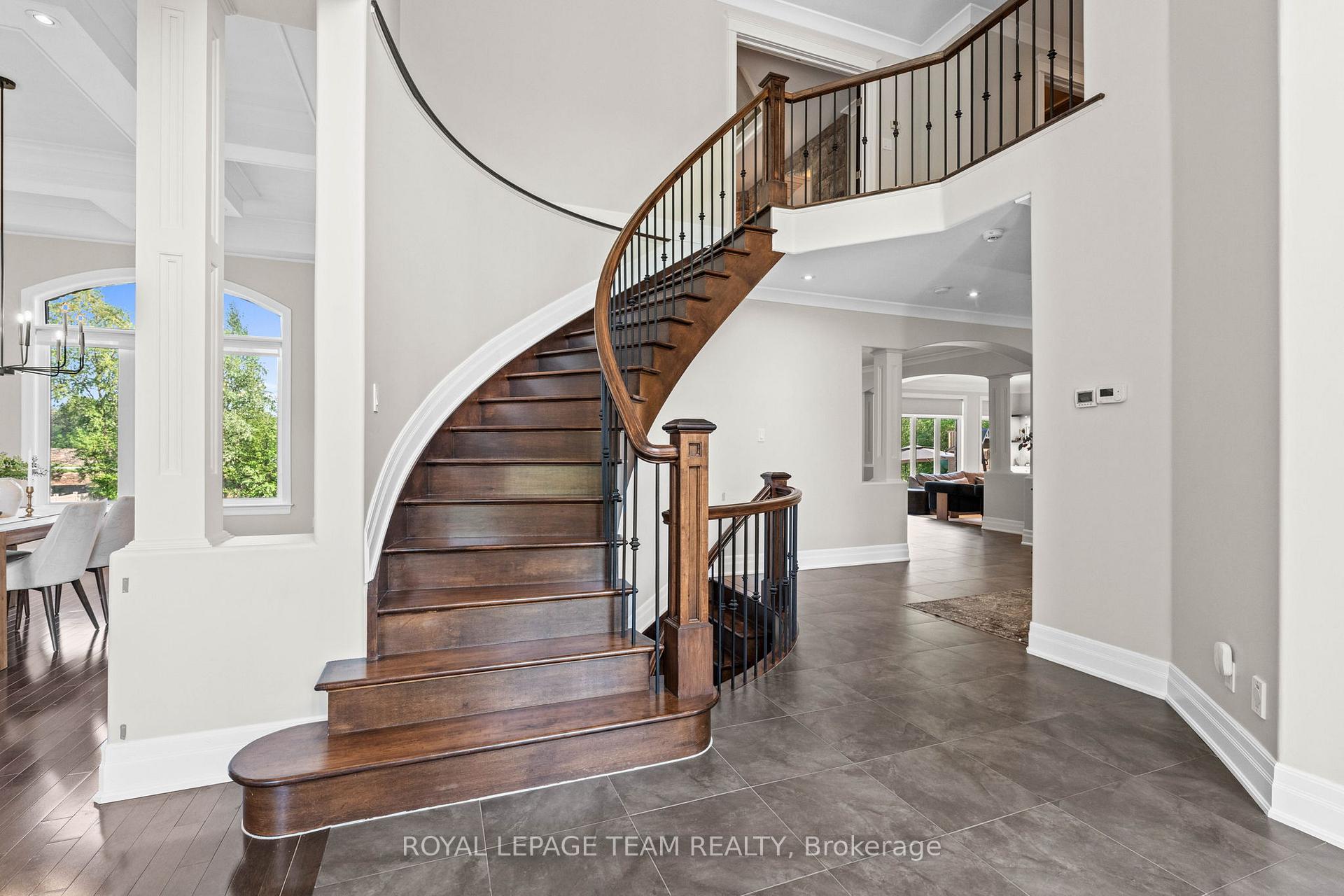 Photo 23 of 6132 Pebblewoods Drive, Ottawa, Greely — HOMEH