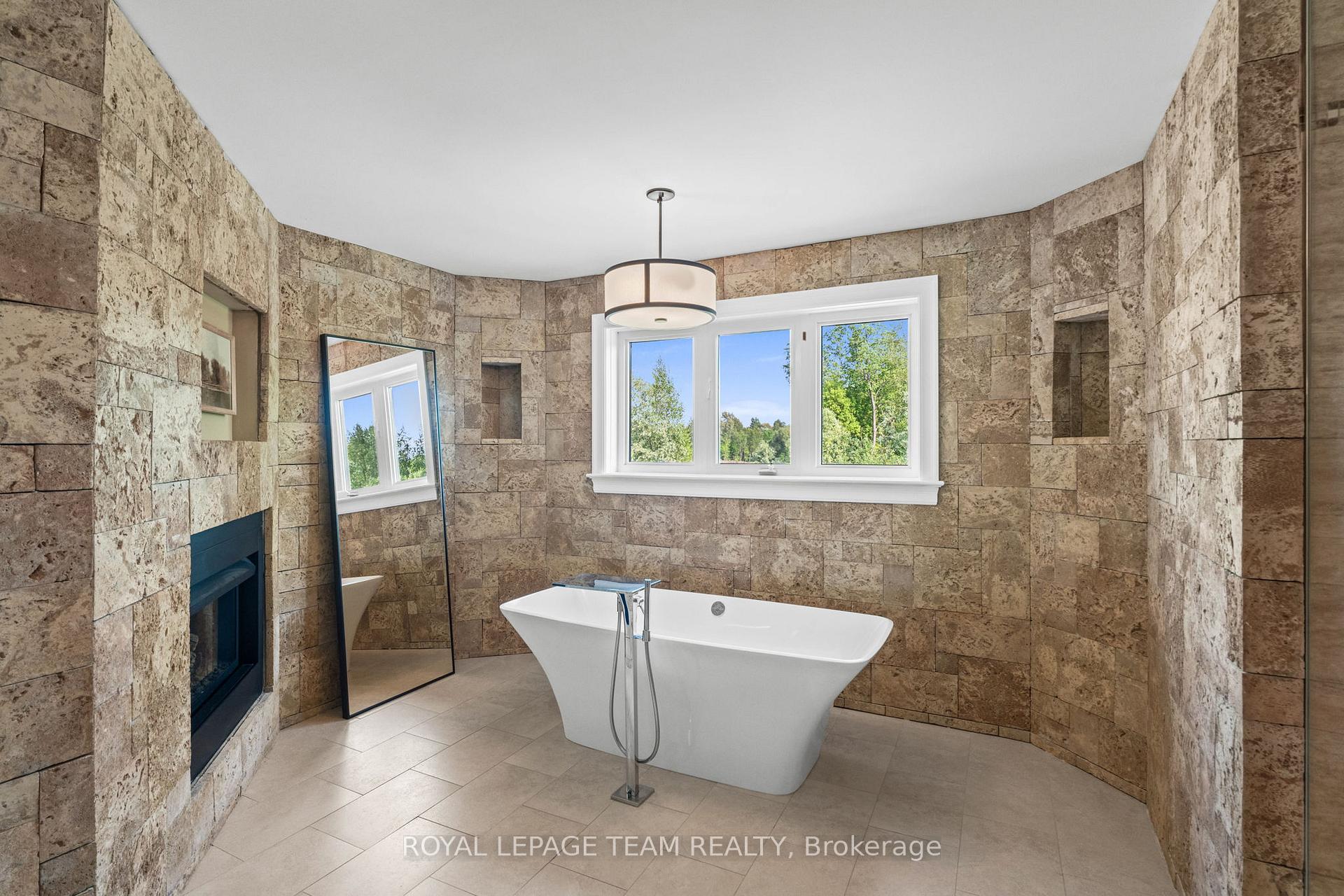 Photo 27 of 6132 Pebblewoods Drive, Ottawa, Greely — HOMEH