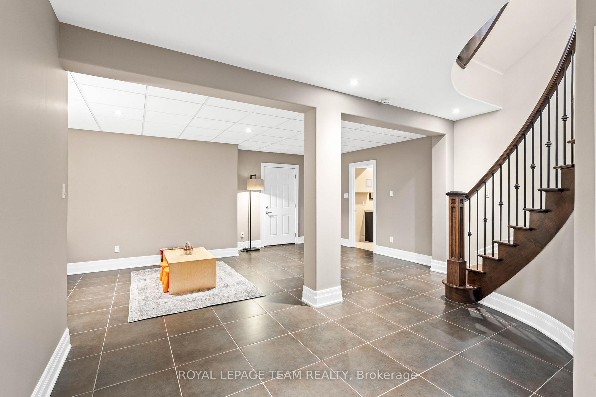 Photo 35 of 6132 Pebblewoods Drive, Ottawa, Greely — HOMEH