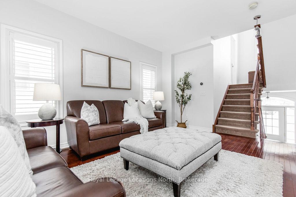 Photo 10 of 55 Mckean Crescent, Collingwood — HOMEH