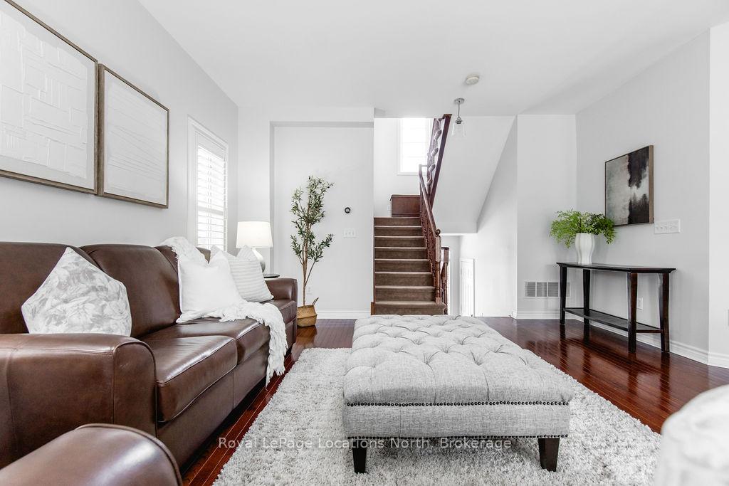 Photo 11 of 55 Mckean Crescent, Collingwood — HOMEH
