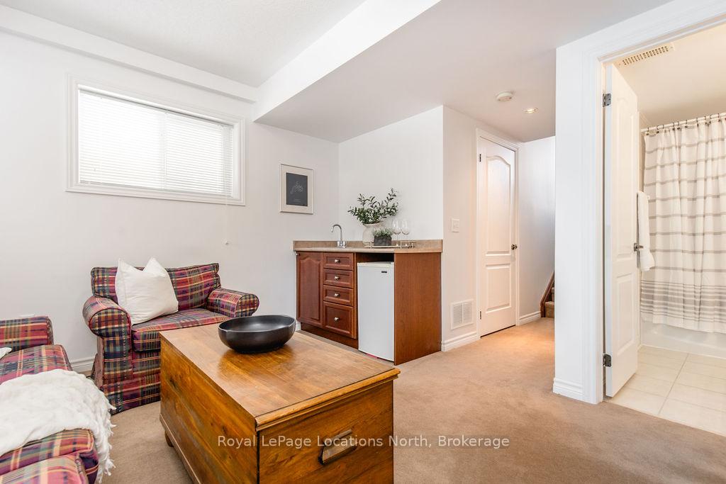 Photo 35 of 55 Mckean Crescent, Collingwood — HOMEH