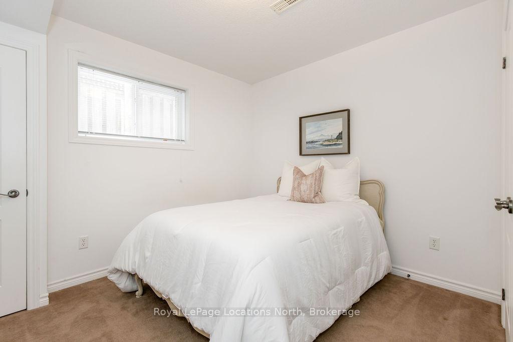 Photo 36 of 55 Mckean Crescent, Collingwood — HOMEH