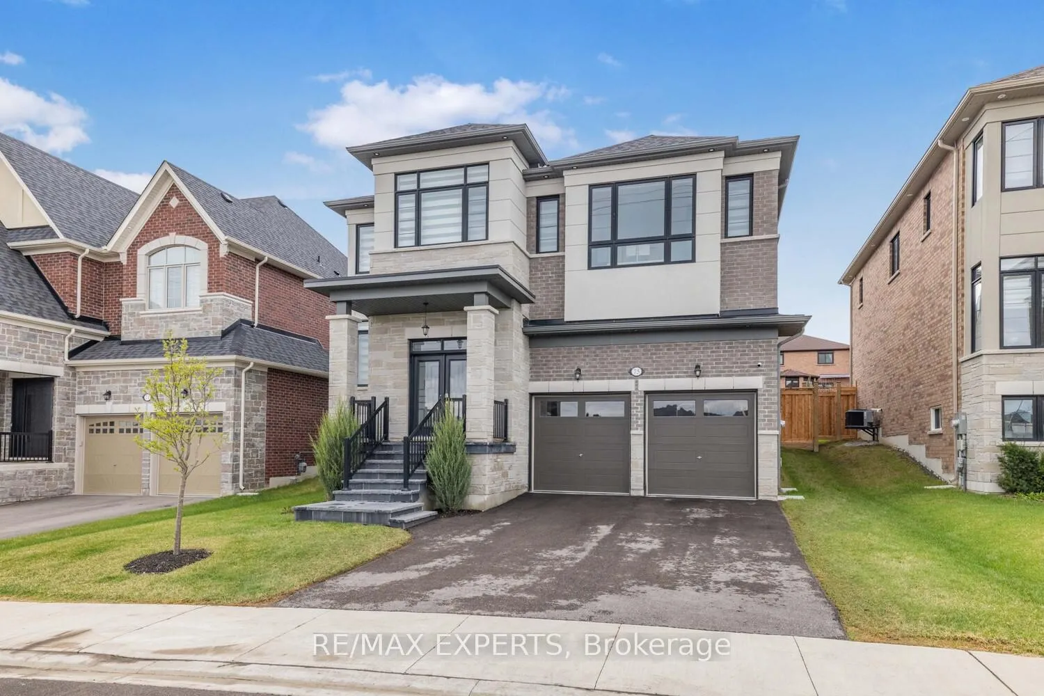 Front of 75 Bethpage Crescent