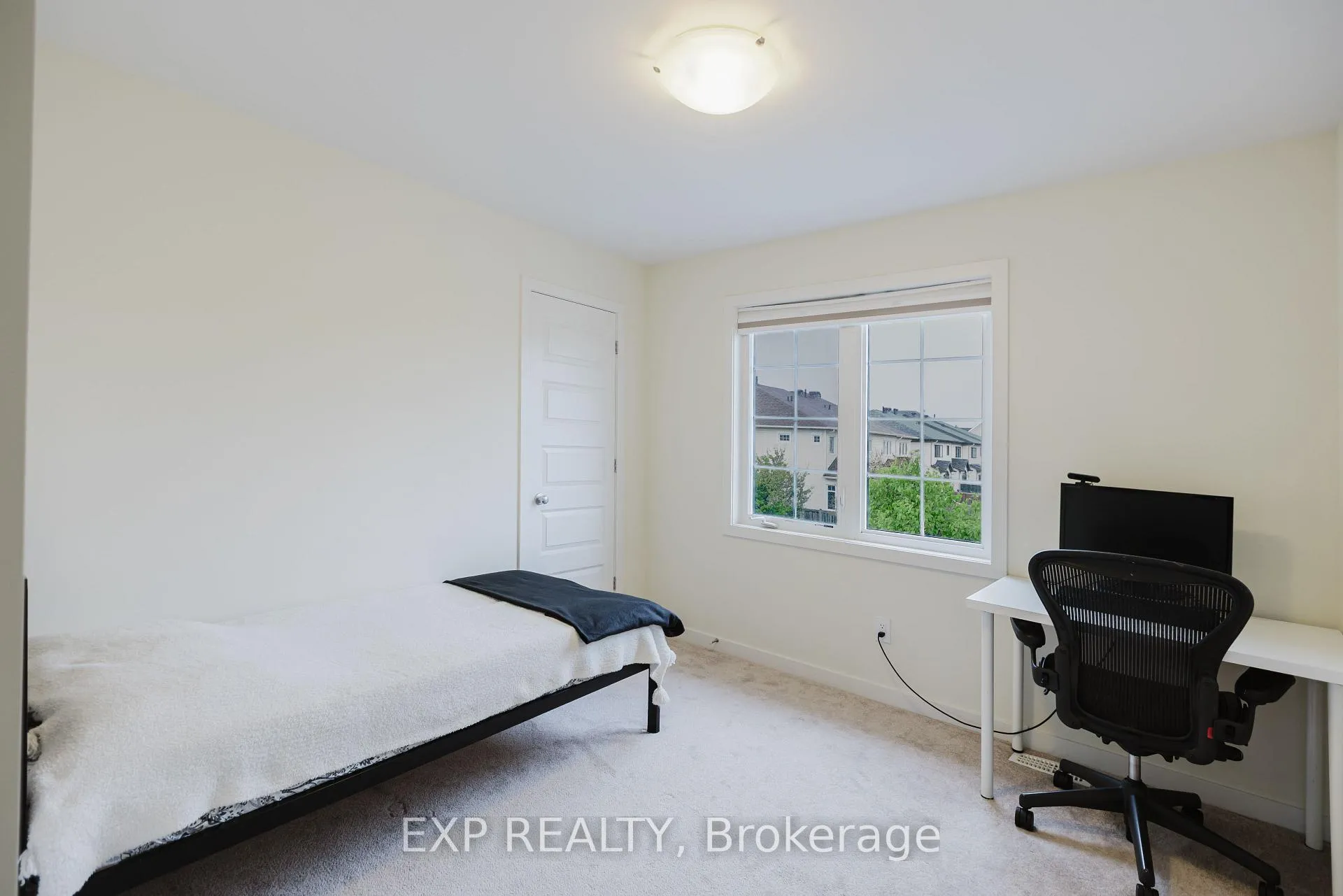 Photo 23 of 301 Brettonwood Ridge, Ottawa, Kanata - Kanata Lakes/Heritage Hills — HOMEH