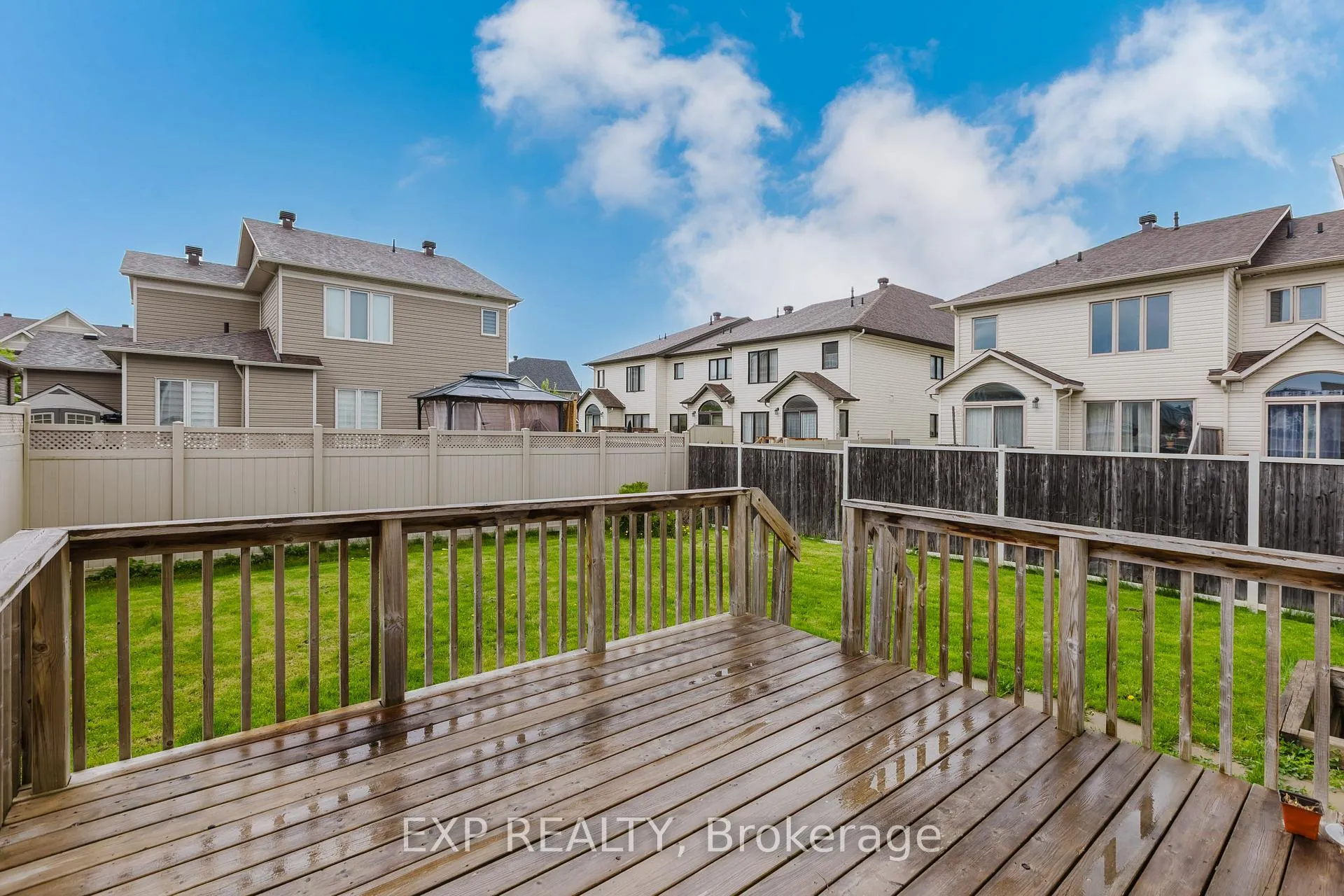 Photo 30 of 301 Brettonwood Ridge, Ottawa, Kanata - Kanata Lakes/Heritage Hills — HOMEH