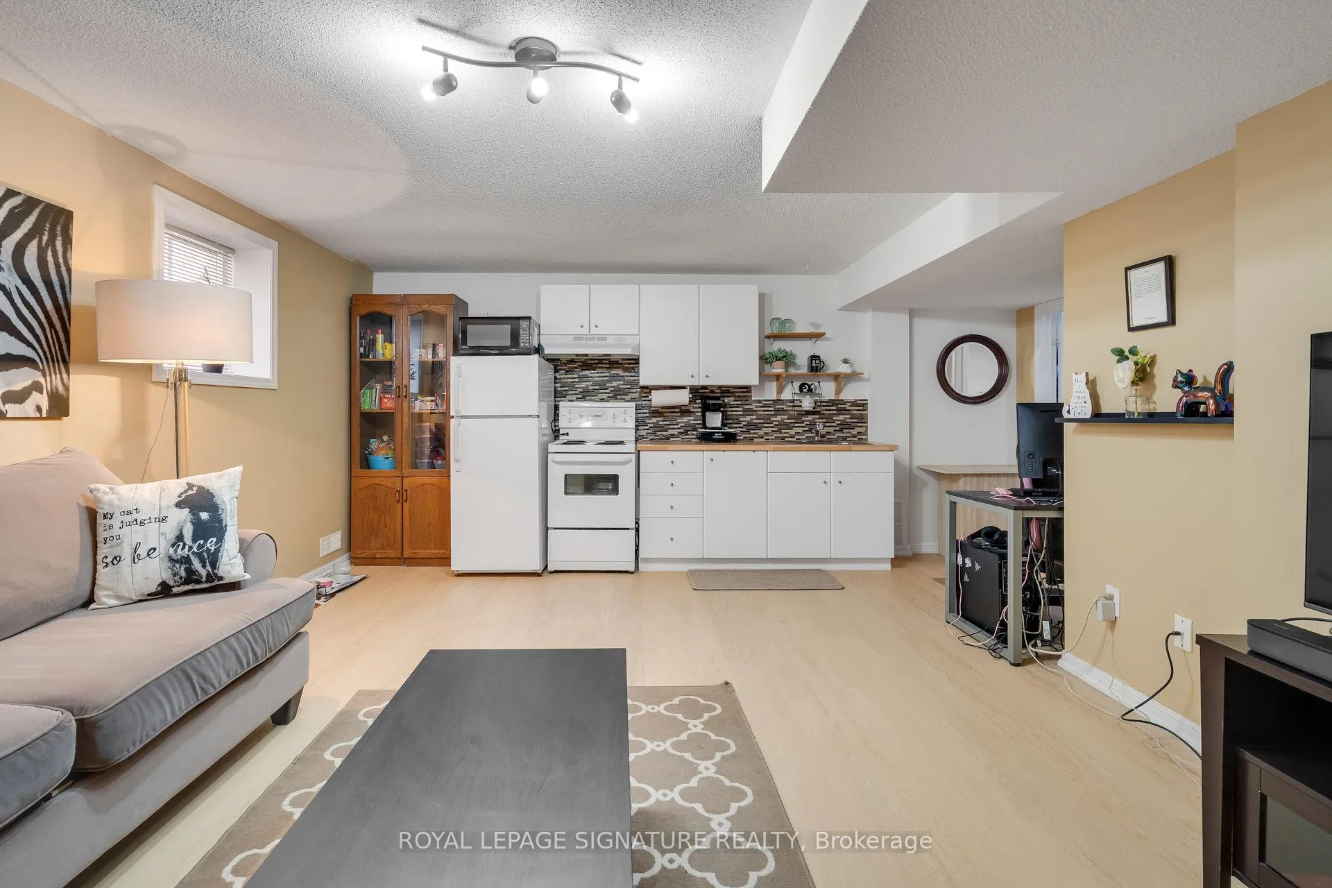 Photo 25 of 20 Thimbleberry Street, Brampton, Fletcher's Meadow — HOMEH