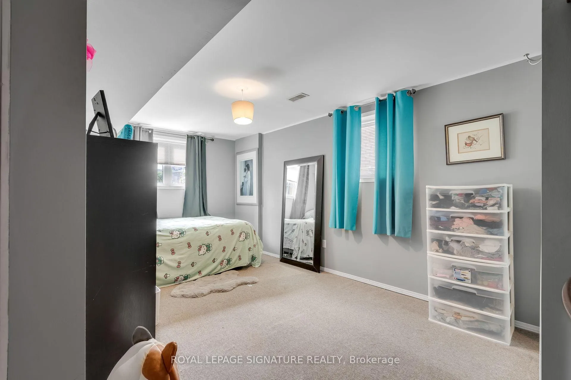 Photo 31 of 20 Thimbleberry Street, Brampton, Fletcher's Meadow — HOMEH