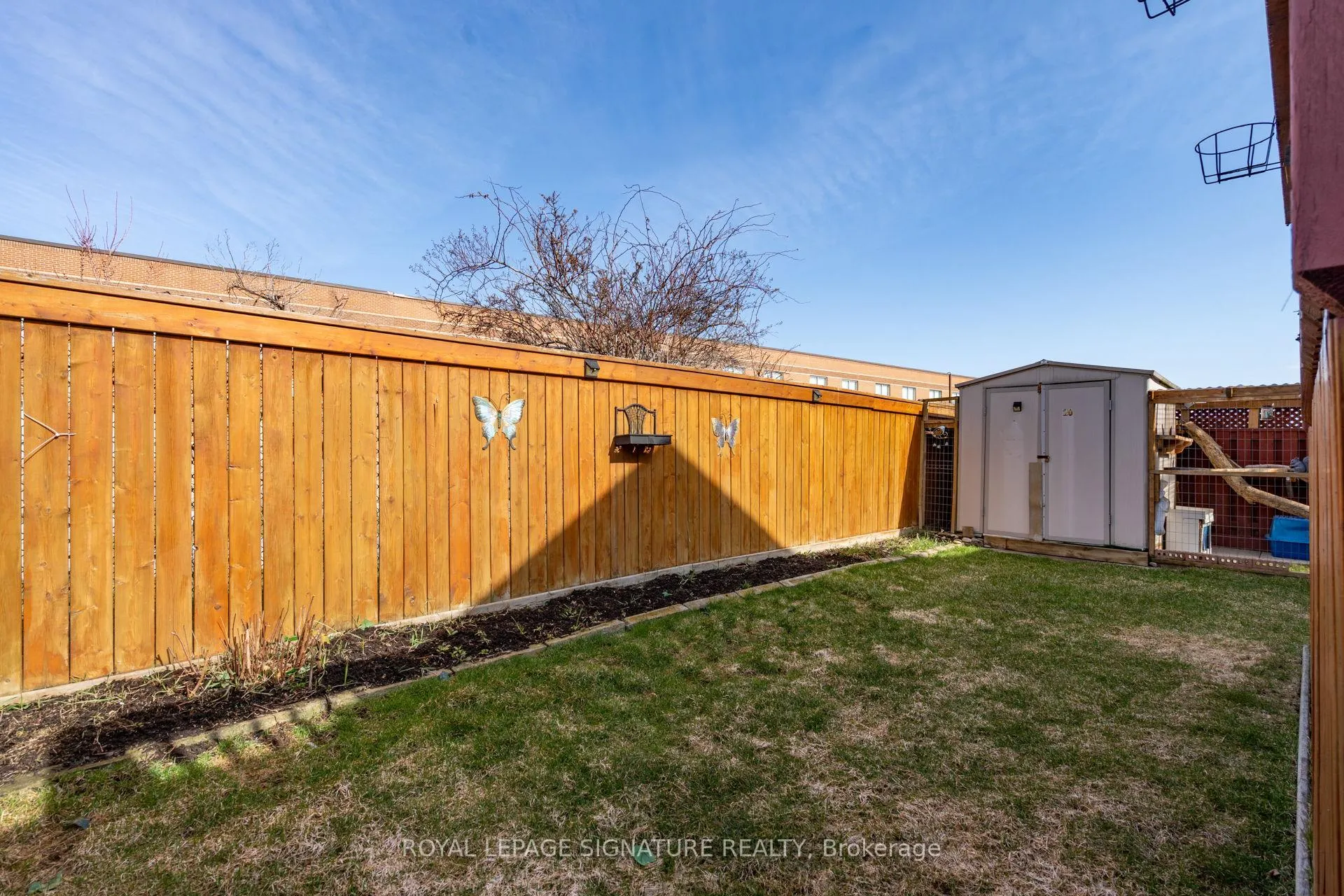 Photo 37 of 20 Thimbleberry Street, Brampton, Fletcher's Meadow — HOMEH