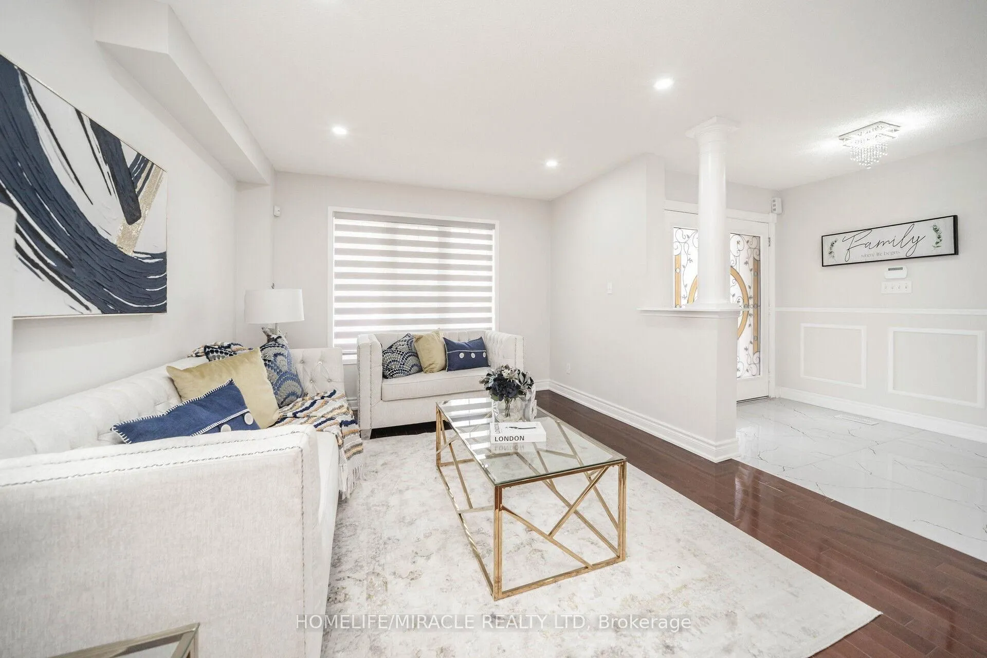 Photo 5 of 21 Sandway Drive, Brampton, Fletcher's Meadow — HOMEH