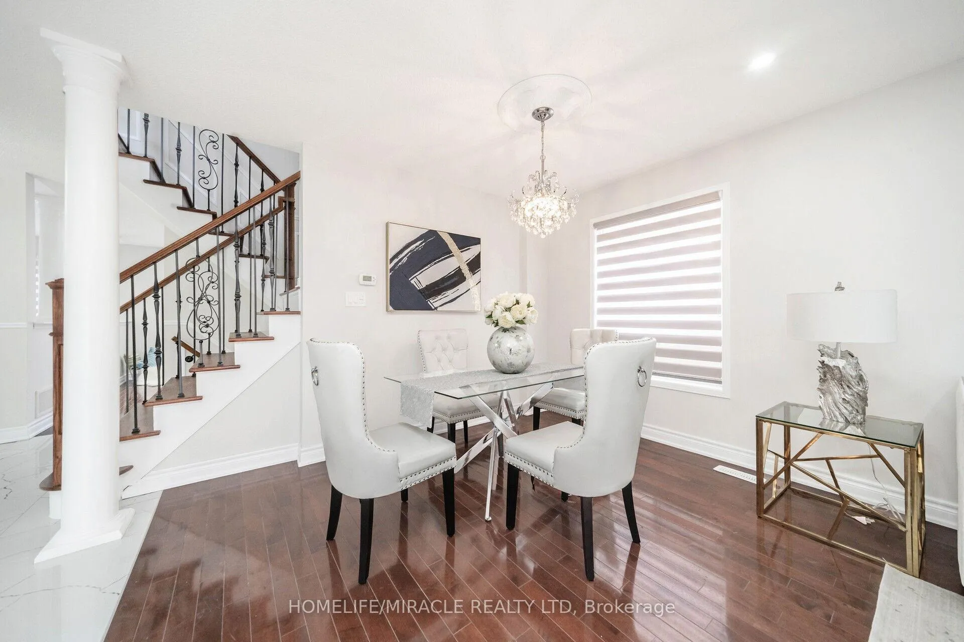Photo 6 of 21 Sandway Drive, Brampton, Fletcher's Meadow — HOMEH