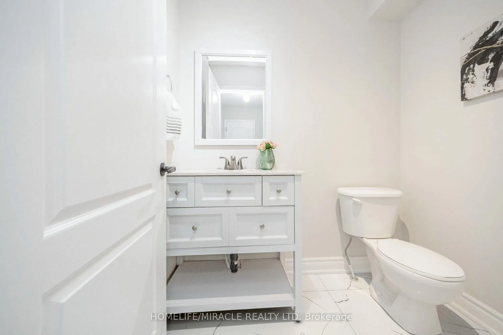 Photo 19 of 21 Sandway Drive, Brampton, Fletcher's Meadow — HOMEH