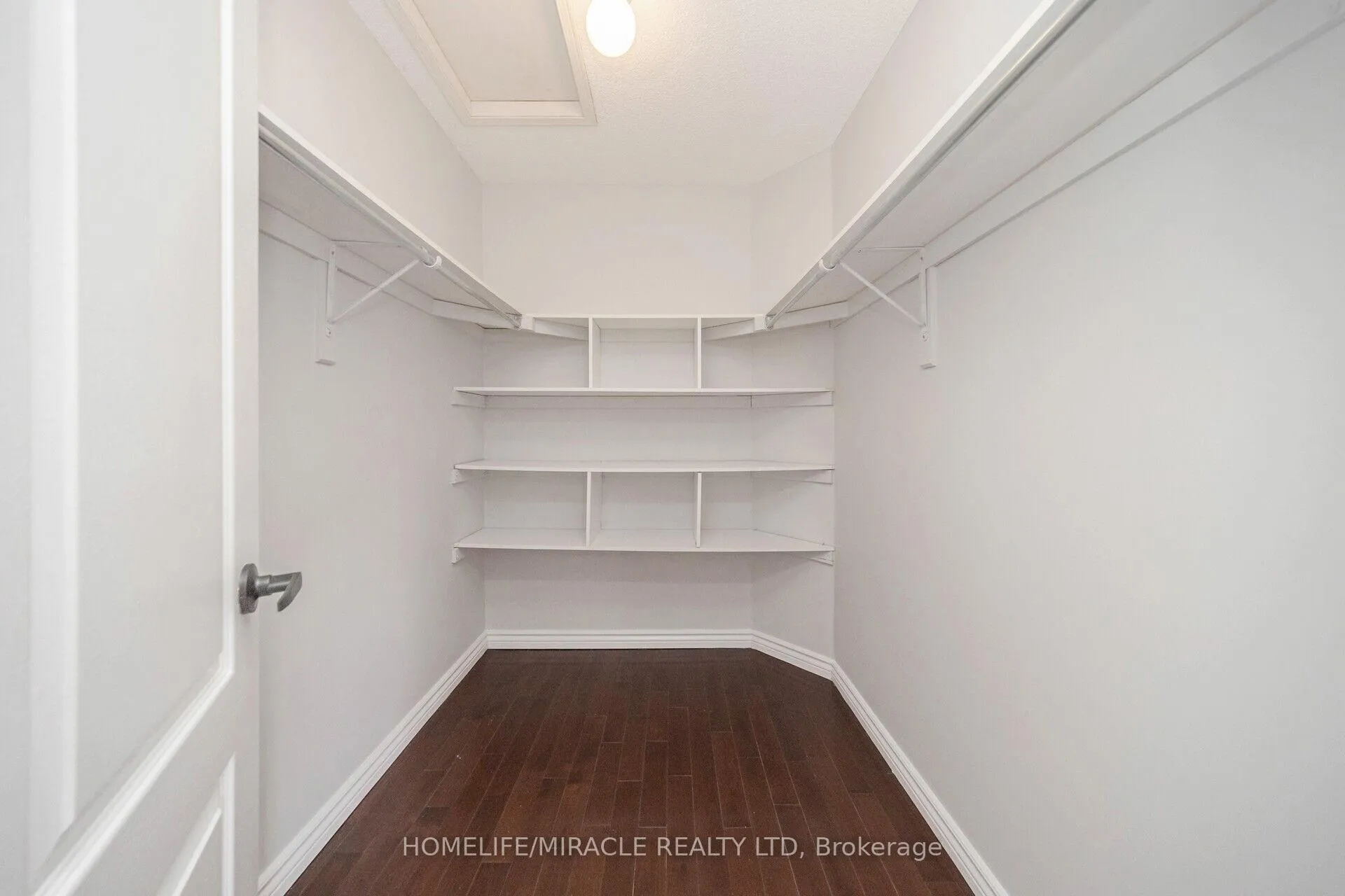 Photo 26 of 21 Sandway Drive, Brampton, Fletcher's Meadow — HOMEH