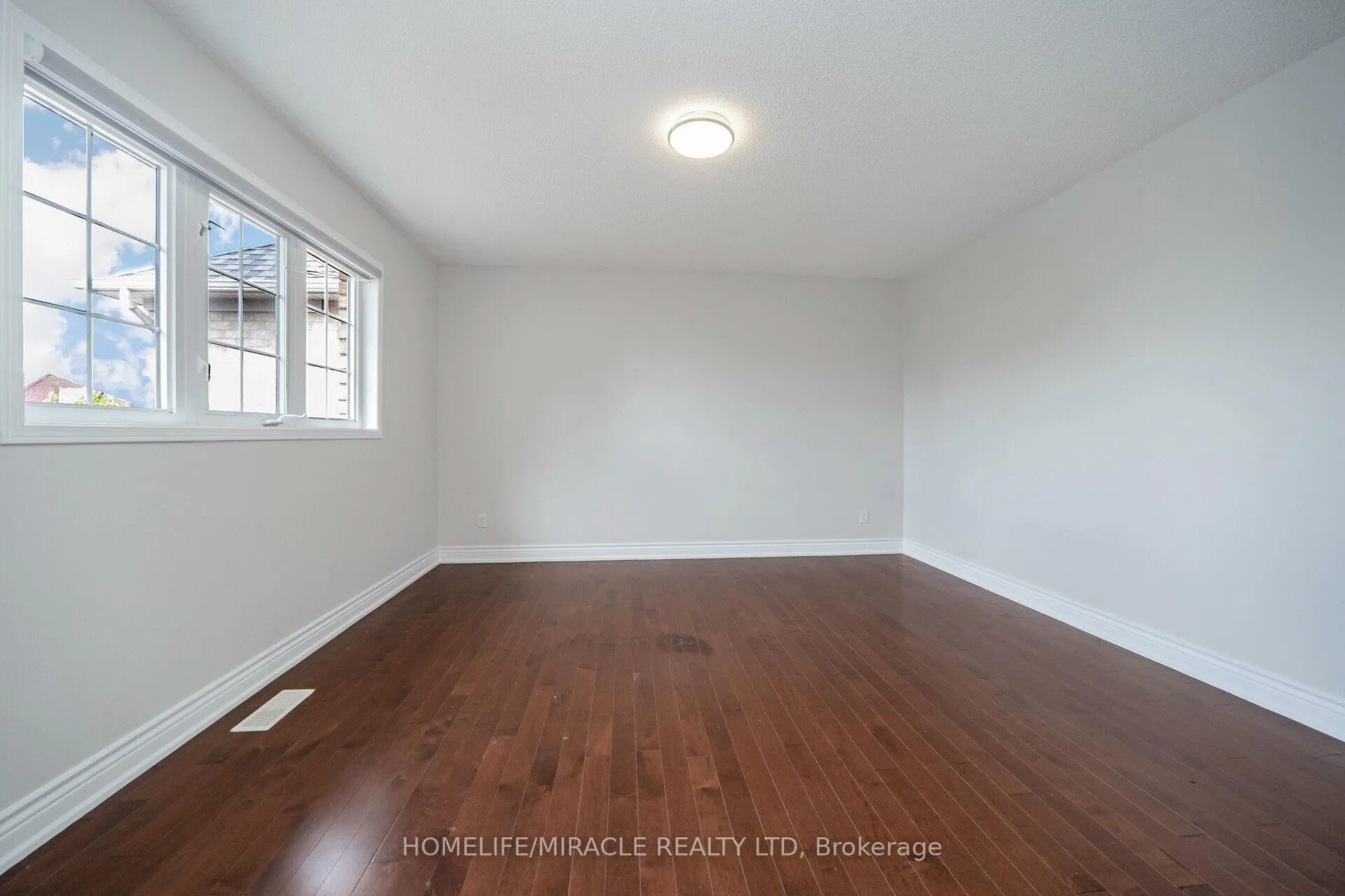 Photo 27 of 21 Sandway Drive, Brampton, Fletcher's Meadow — HOMEH