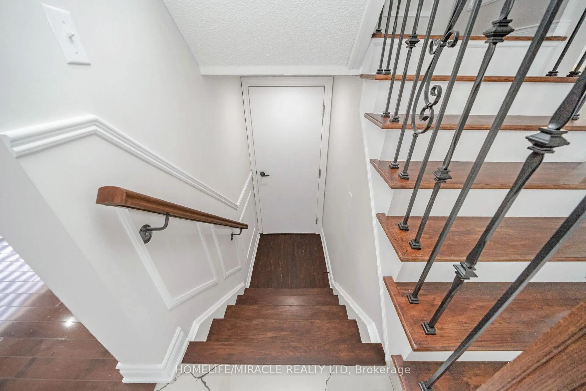 Photo 34 of 21 Sandway Drive, Brampton, Fletcher's Meadow — HOMEH