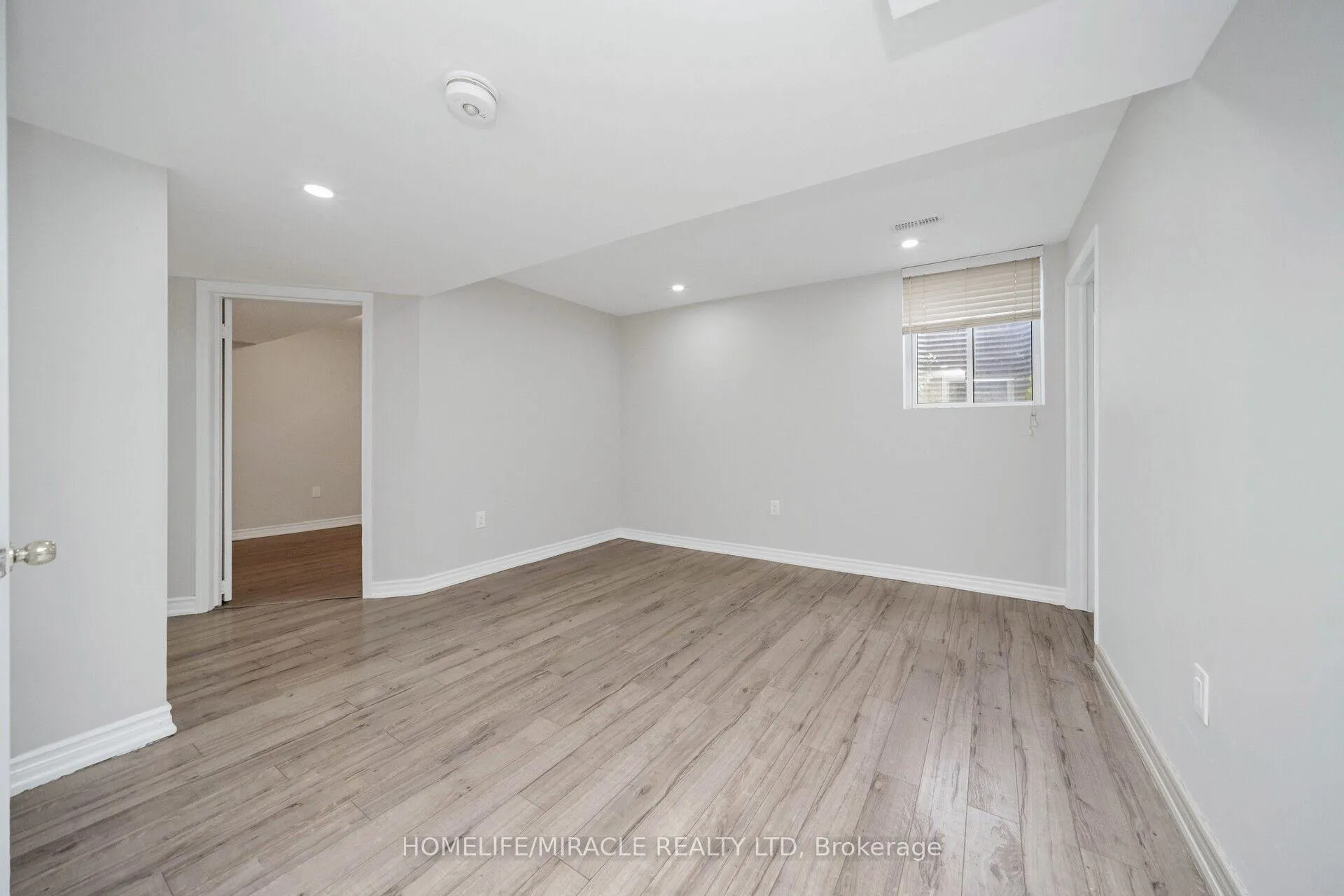 Photo 37 of 21 Sandway Drive, Brampton, Fletcher's Meadow — HOMEH