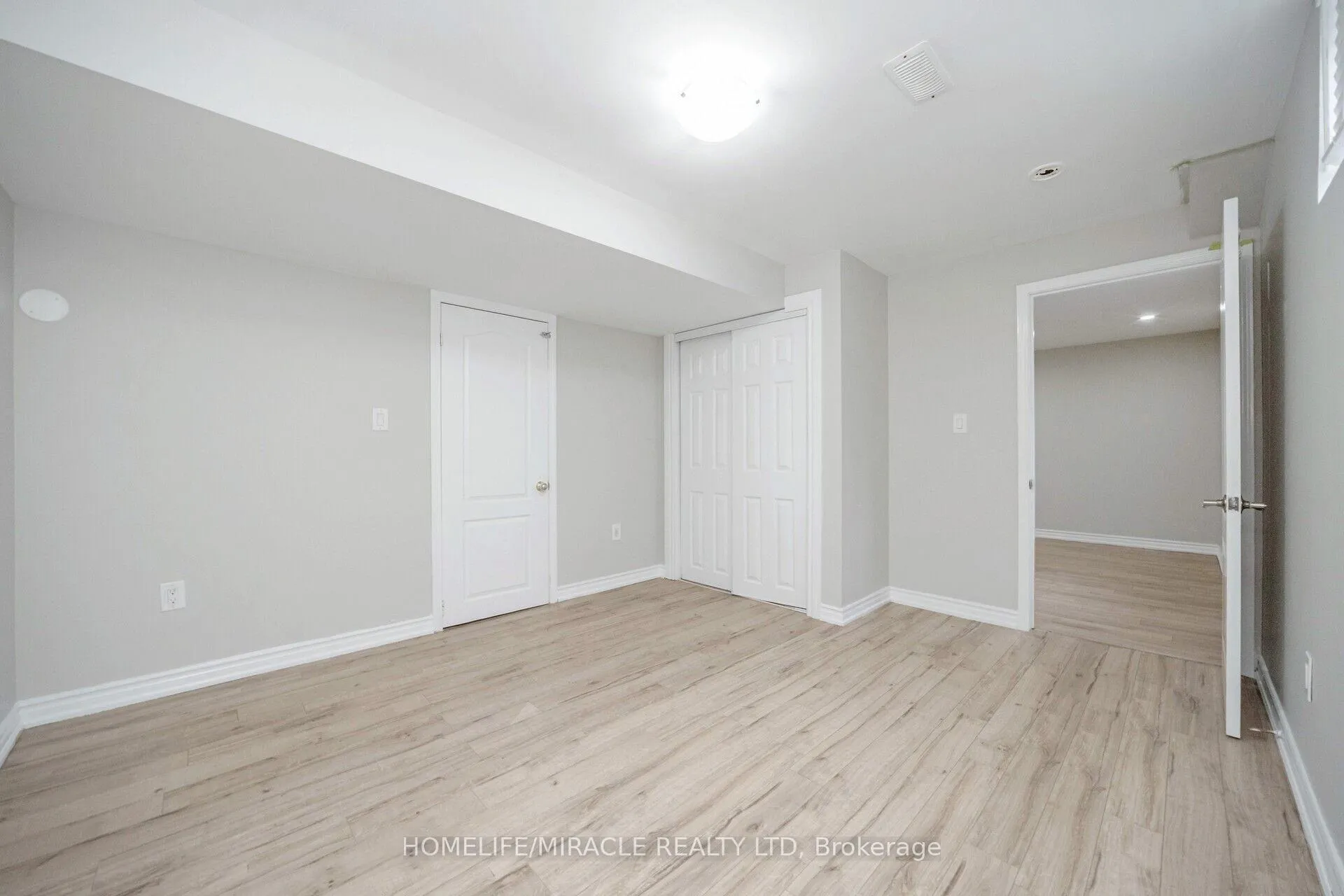 Photo 41 of 21 Sandway Drive, Brampton, Fletcher's Meadow — HOMEH