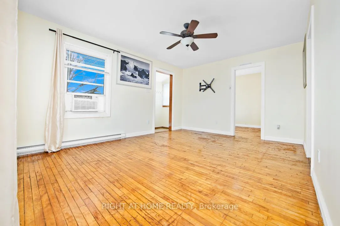 Photo 2 of 43 Glynn Road, Ajax, Central — HOMEH
