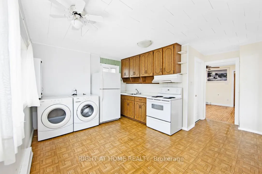 Photo 6 of 43 Glynn Road, Ajax, Central — HOMEH
