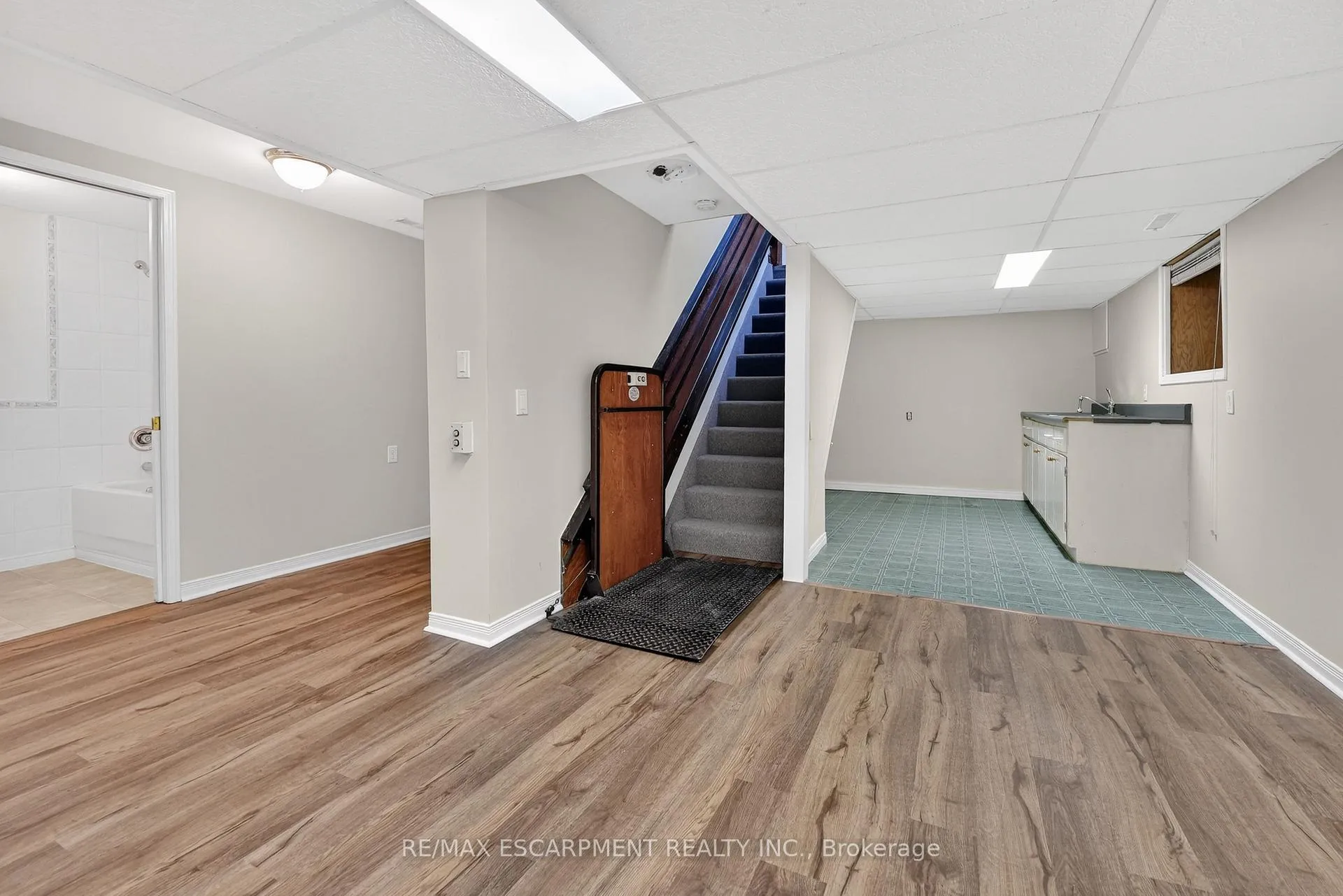 Photo 15 of 5 Brentwood Road, Grimsby, Grimsby West — HOMEH