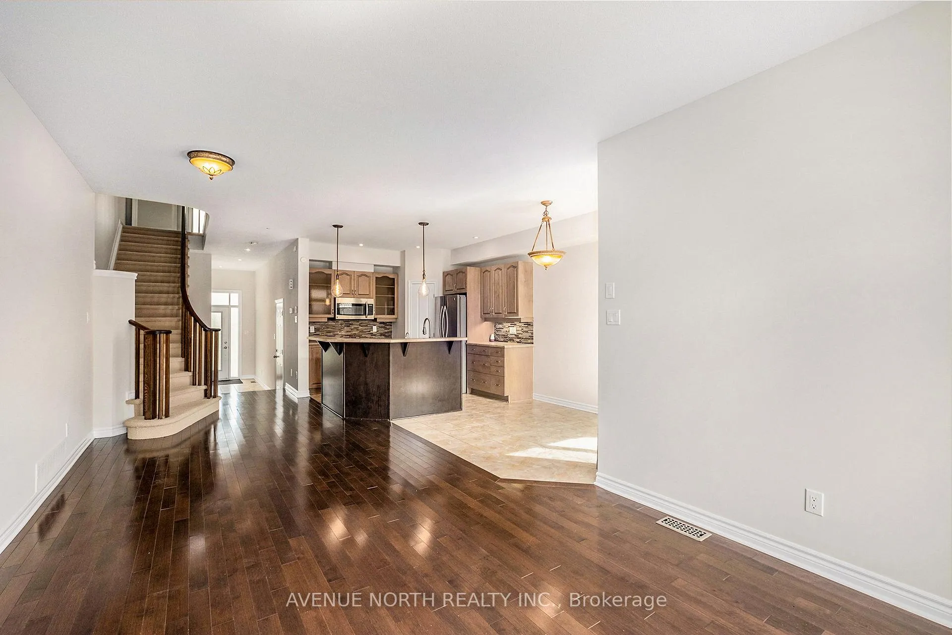 Photo 7 of 341 Cooks Mill Crescent, Ottawa, Riverside South — HOMEH