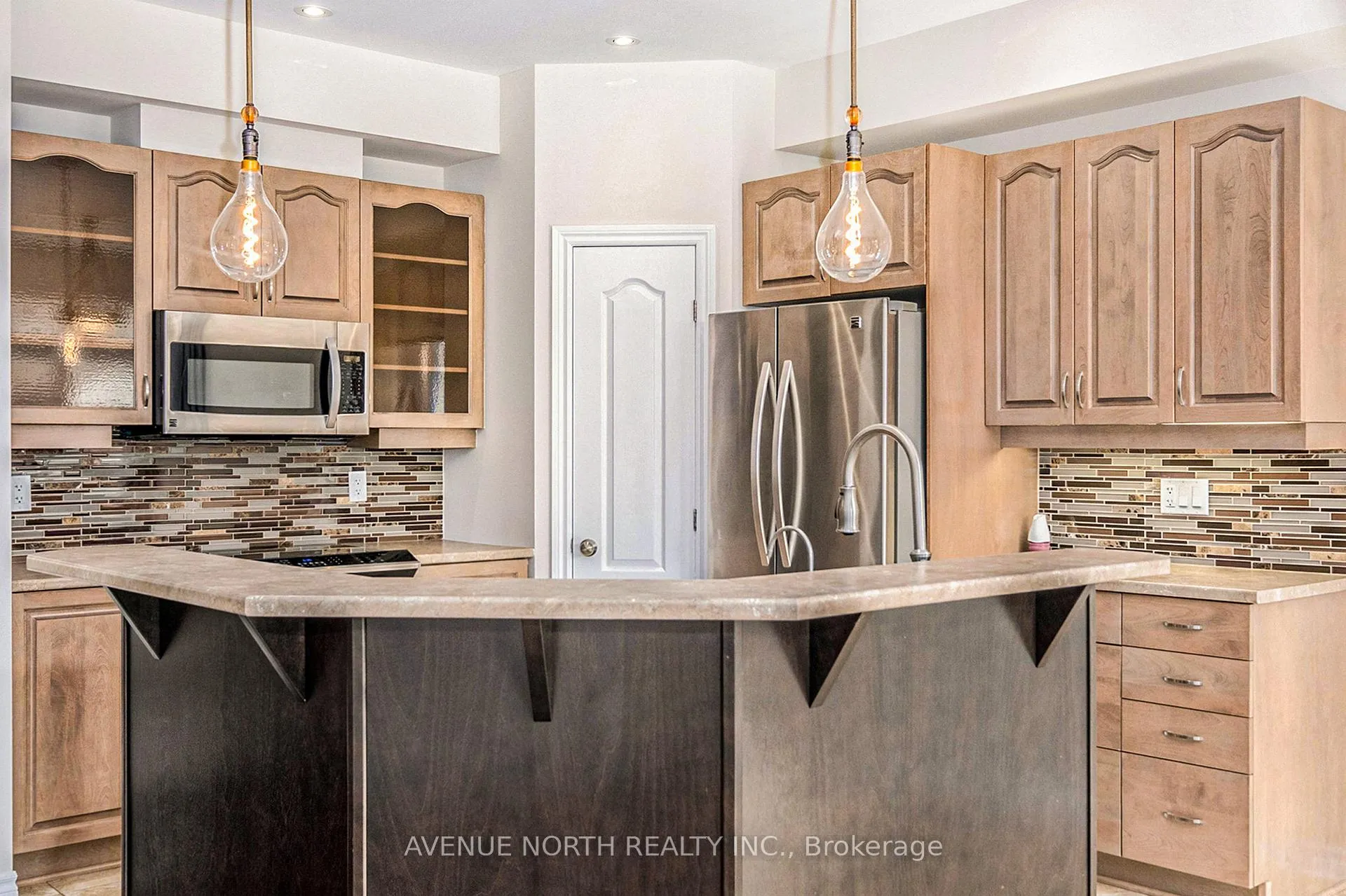 Photo 8 of 341 Cooks Mill Crescent, Ottawa, Riverside South — HOMEH