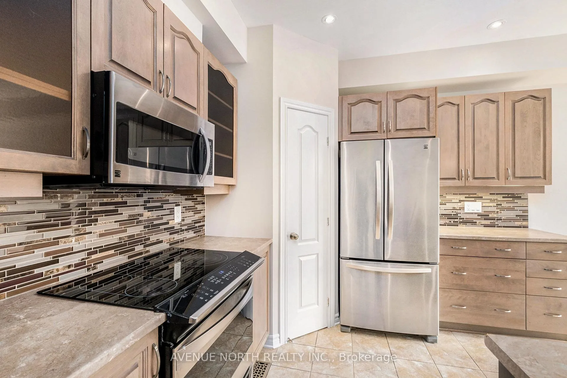 Photo 10 of 341 Cooks Mill Crescent, Ottawa, Riverside South — HOMEH