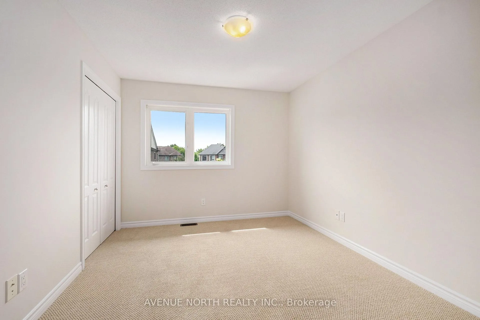 Photo 12 of 341 Cooks Mill Crescent, Ottawa, Riverside South — HOMEH