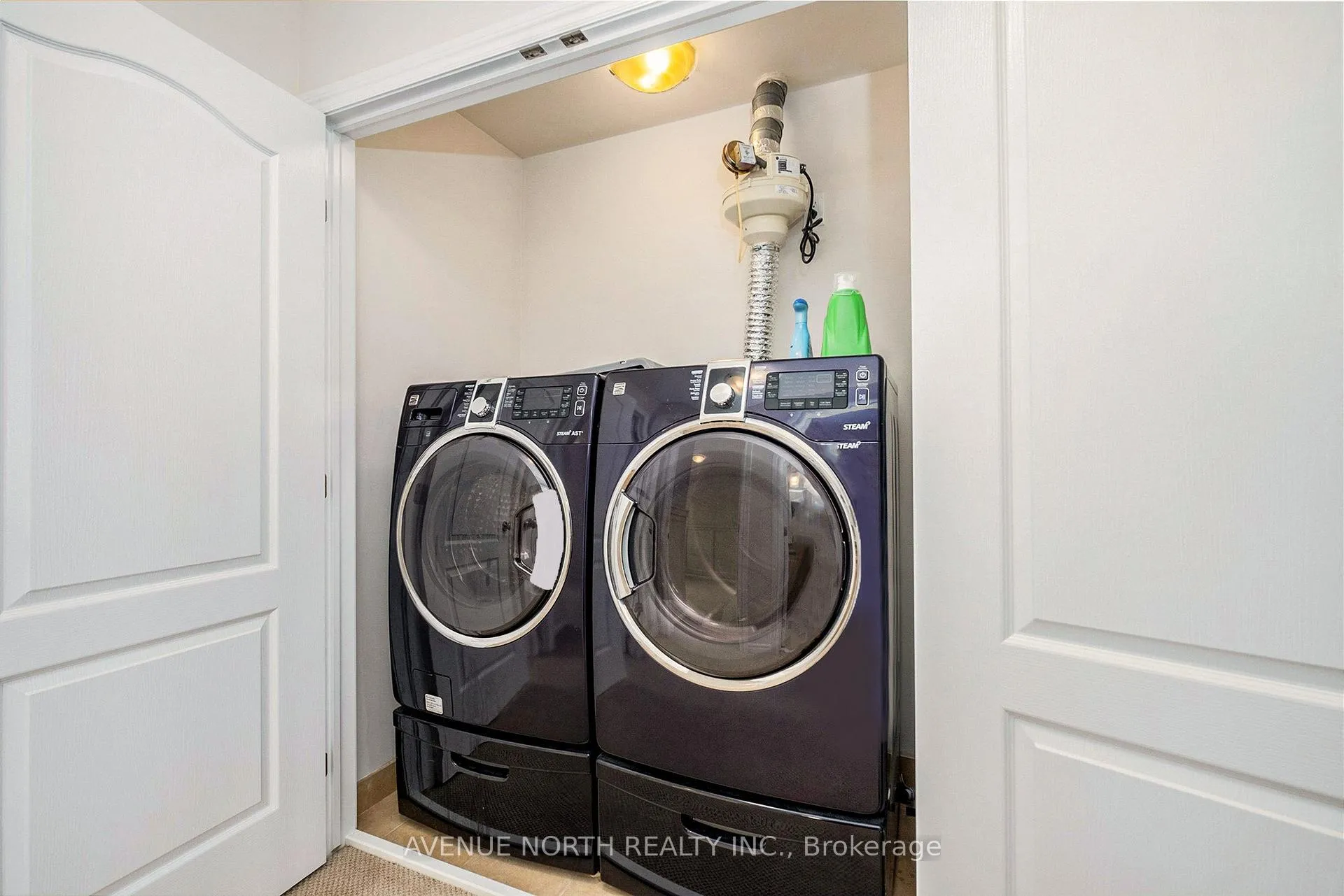 Photo 13 of 341 Cooks Mill Crescent, Ottawa, Riverside South — HOMEH
