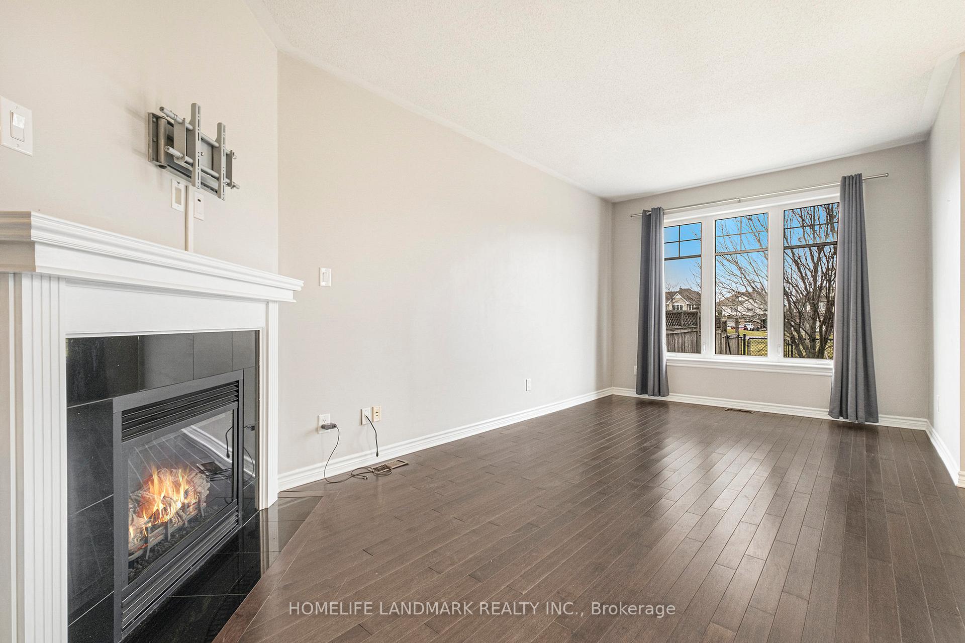 Photo 7 of 318 Widgeon Way, Ottawa, Blossom Park/Kemp Park/Findlay Creek — HOMEH