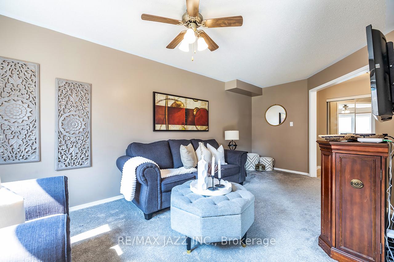 Photo 6 of 24 Cotton Street, Clarington, Bowmanville — HOMEH