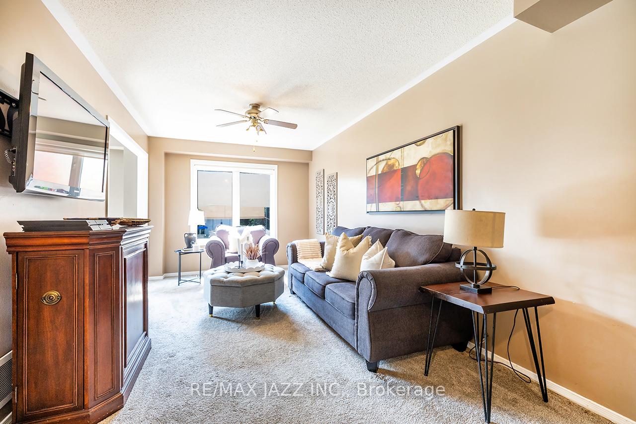 Photo 7 of 24 Cotton Street, Clarington, Bowmanville — HOMEH