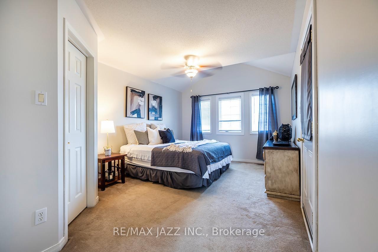 Photo 16 of 24 Cotton Street, Clarington, Bowmanville — HOMEH