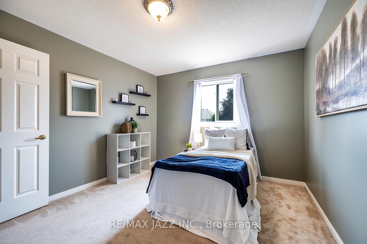 Photo 18 of 24 Cotton Street, Clarington, Bowmanville — HOMEH
