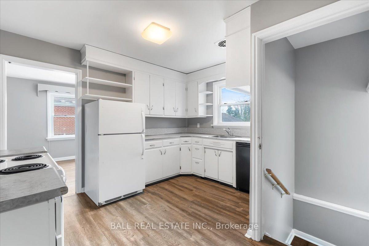 Photo 17 of 218 Herchimer Avenue, Belleville, Belleville Ward — HOMEH