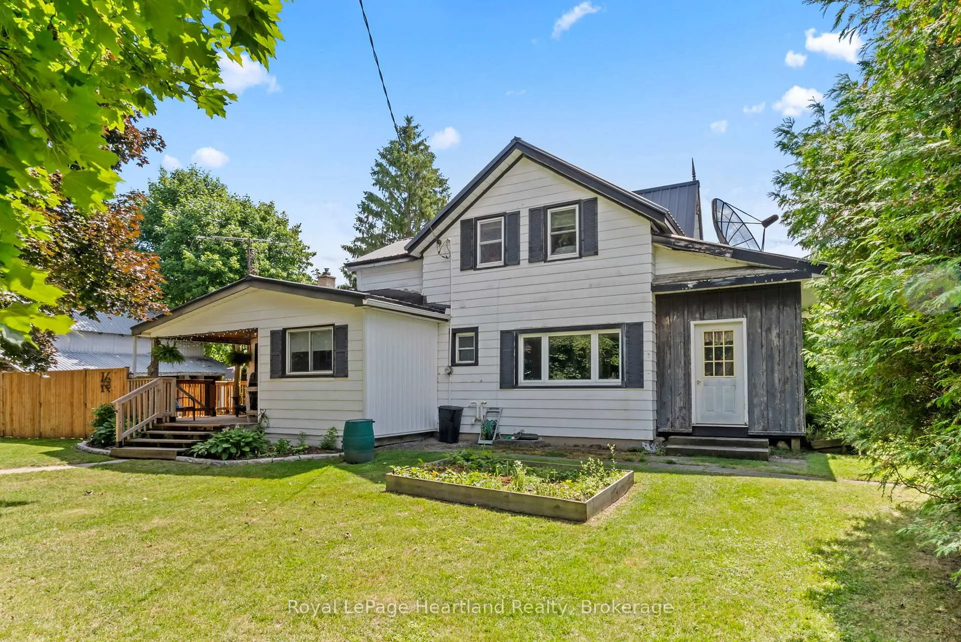 Photo 3 of 75 Margaret Street, Minto — HOMEH