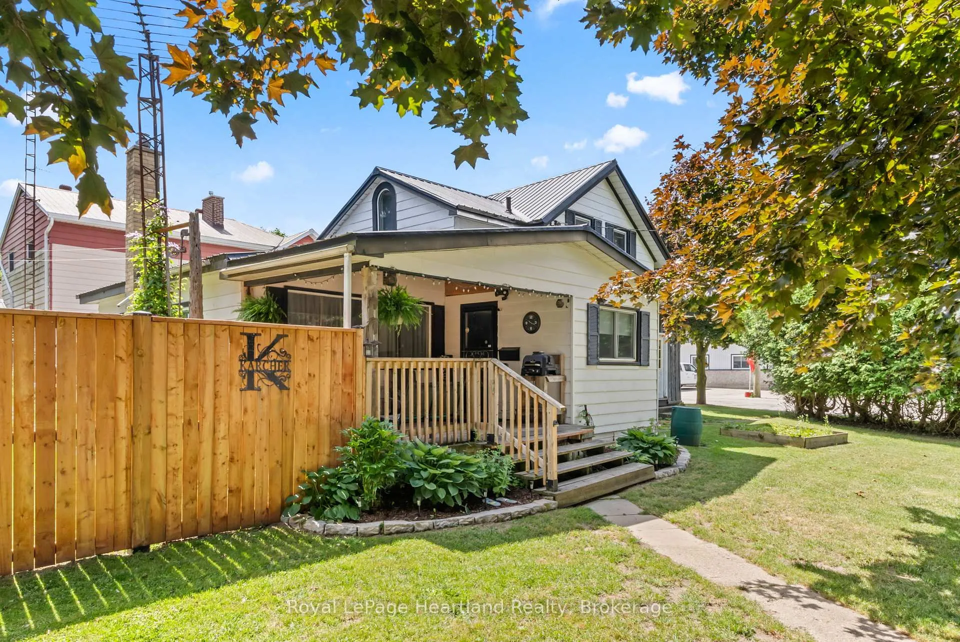 Photo 7 of 75 Margaret Street, Minto — HOMEH