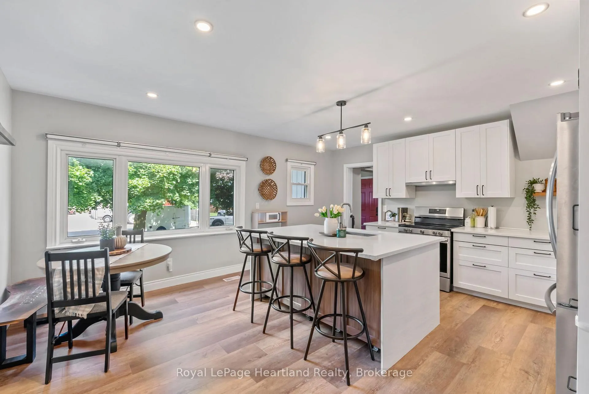 Photo 16 of 75 Margaret Street, Minto — HOMEH
