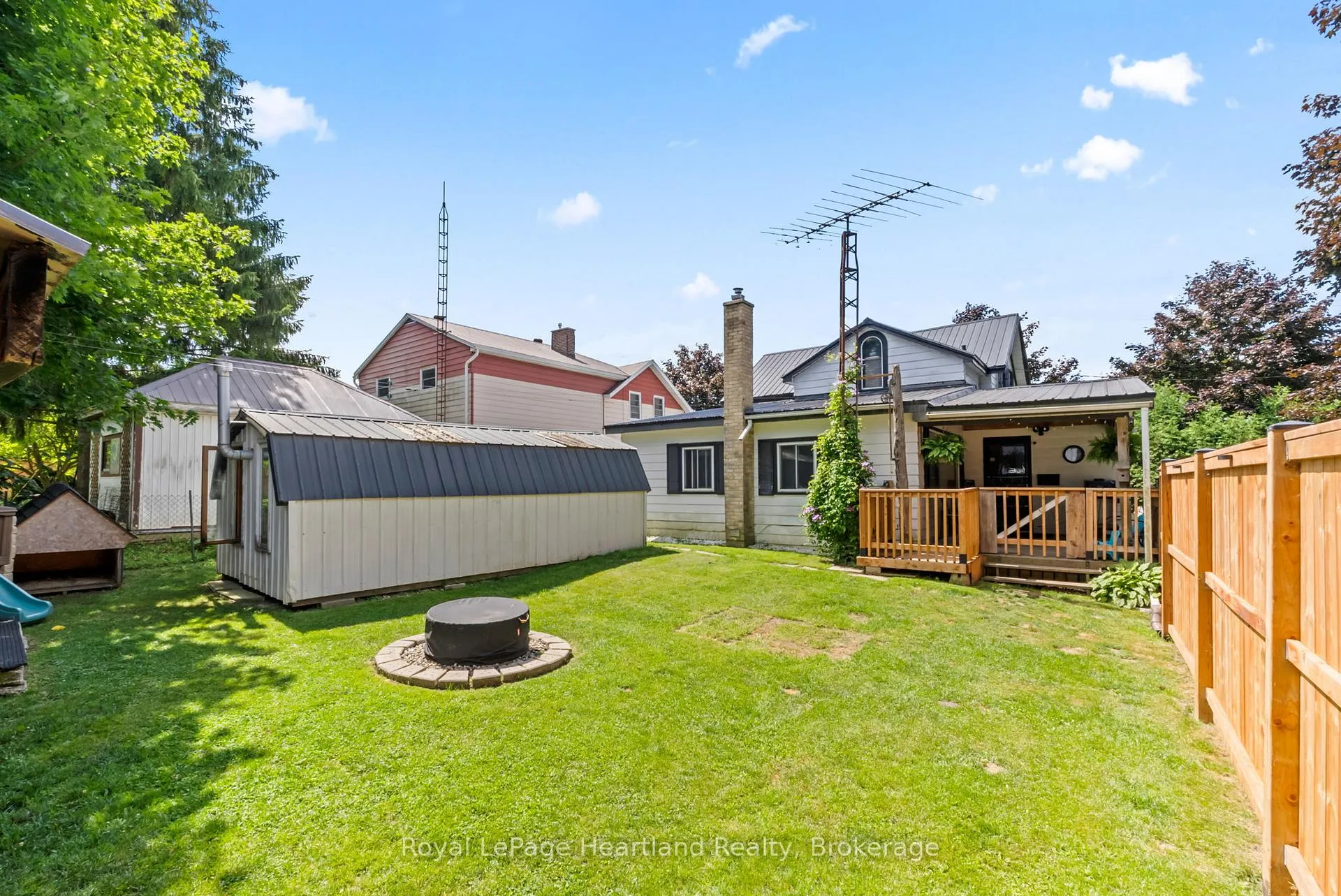 Photo 27 of 75 Margaret Street, Minto — HOMEH