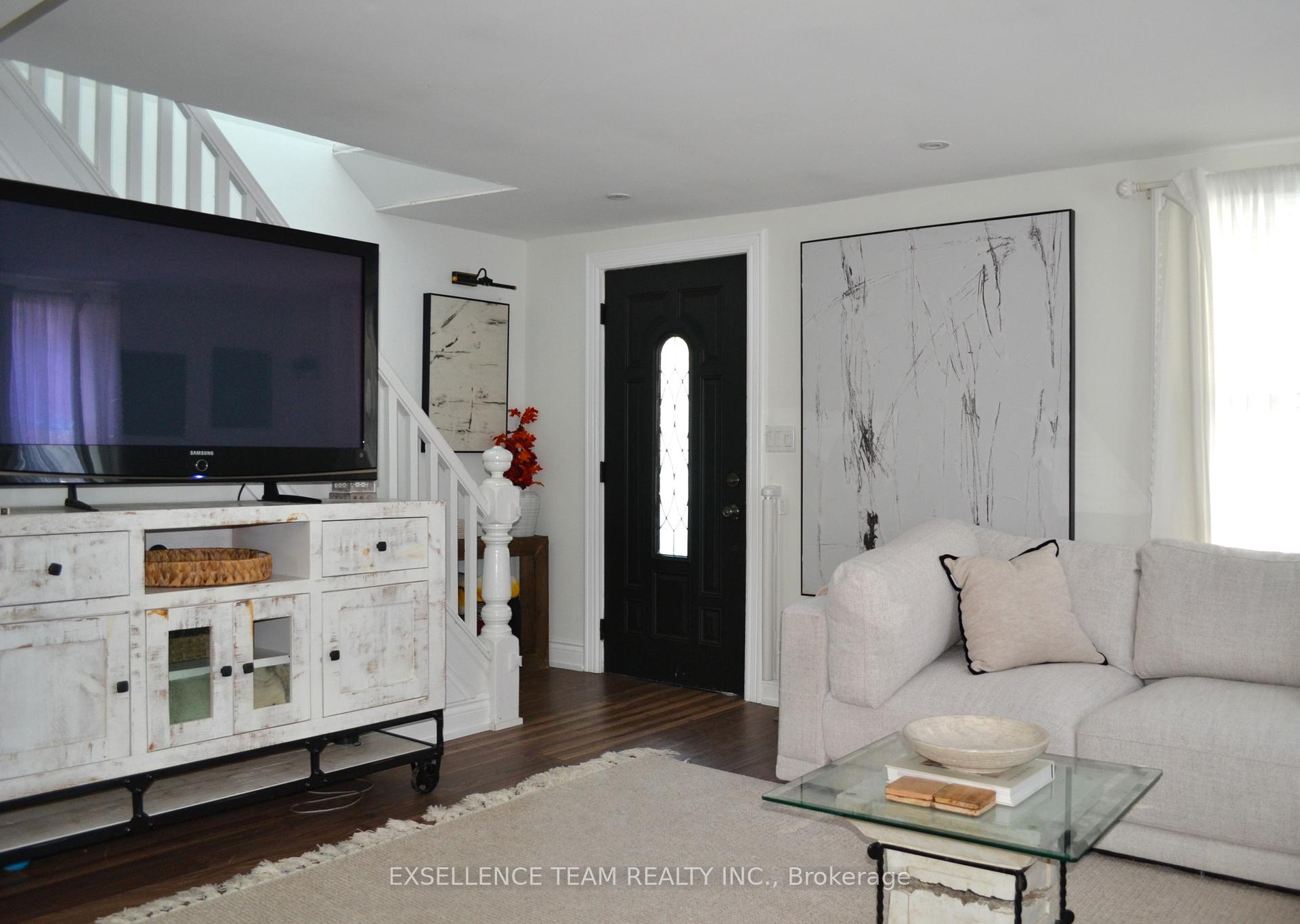 Photo 10 of 340 Sixth Street W, Cornwall — HOMEH